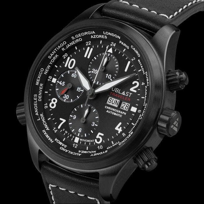 Ublast - Traveler Chronograph World Time - REF.UBTRCH47BK/WH, Handtassen en Accessoires, Horloges | Heren