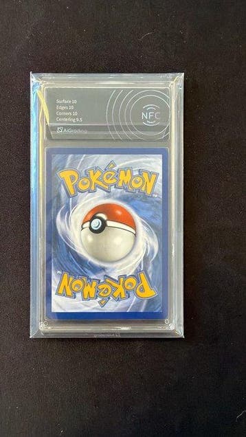 Pokémon - 1 Verzegelde kaart - Charizard 294/217 Foil, Hobby en Vrije tijd, Nieuw