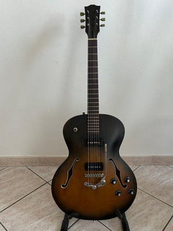 Custom Slim Archtop – Adam Tylski Body / Assembled by Raro