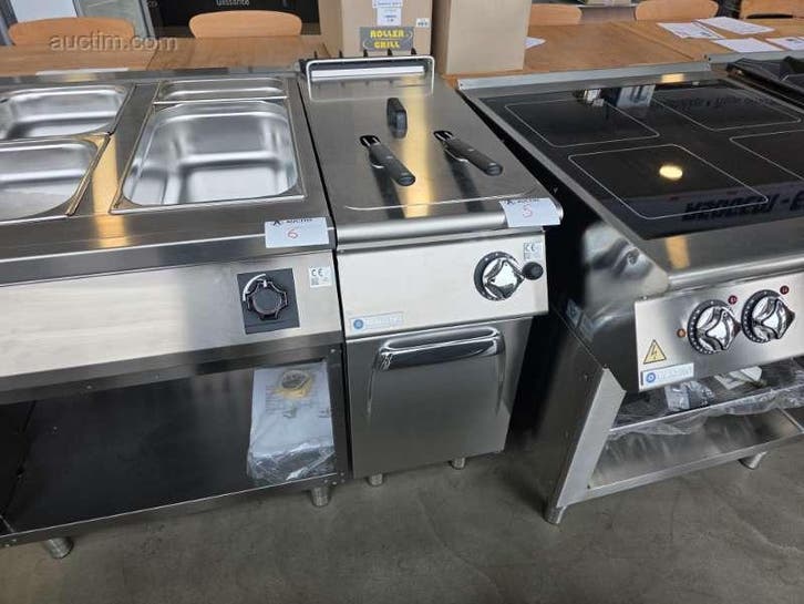 Gas friteuse Mareno NF94G23, Zakelijke goederen, Horeca | Keukenapparatuur, Ophalen