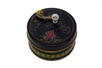 Antieke speeldoos manivelle carillon Reuge vintage -