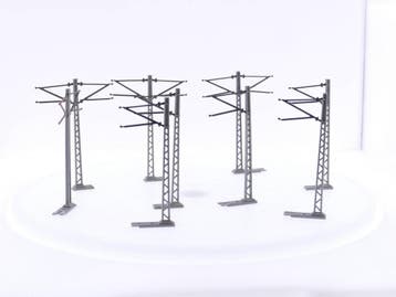 Schaal H0 Kleinbahn , 5 stuks enkel bovenleidingmast met..., Hobby & Loisirs créatifs, Ophalen of Verzenden, Rails