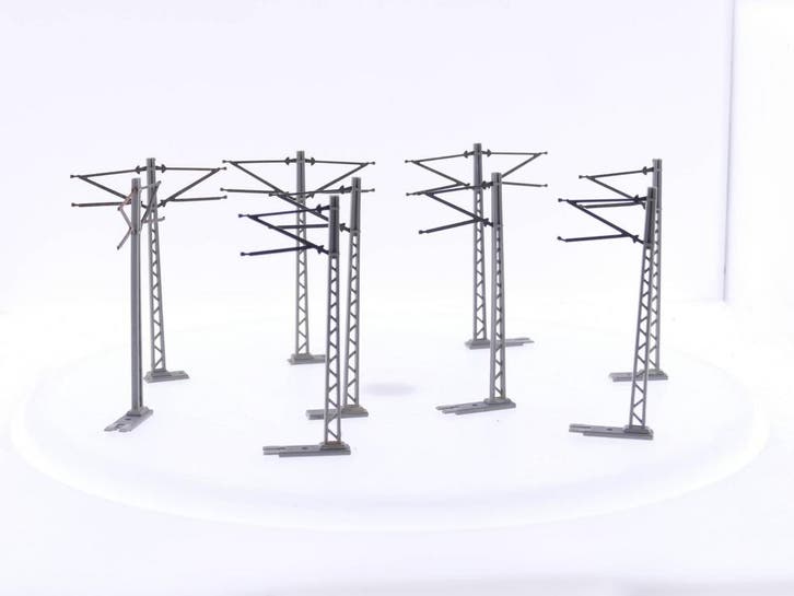 Schaal H0 Kleinbahn , 5 stuks enkel bovenleidingmast met..., Hobby & Loisirs créatifs, Trains miniatures | HO, Rails, Enlèvement ou Envoi