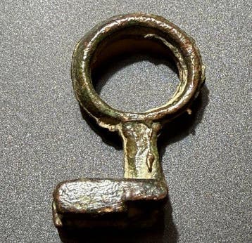 Romain antique Bronze Porte-clé extrêmement rare non fini