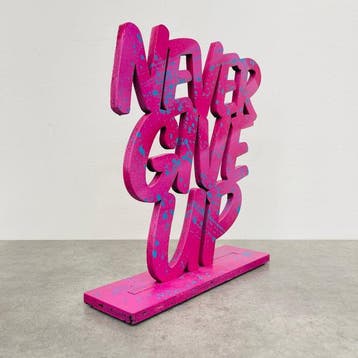 AIIROH - Wood Sculpture - Never Give Up, Antiek en Kunst