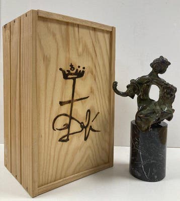 Salvador Dali (1904-1989) - sculptuur, The Madonna of Port