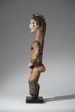 Een houten beeld. - Igbo - Nigeria, Antiek en Kunst