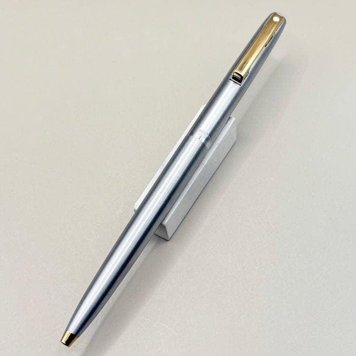 Sheaffer - Sheaffer Vintage Set - 444X Brushed Chrome & Gold, Collections, Stylos