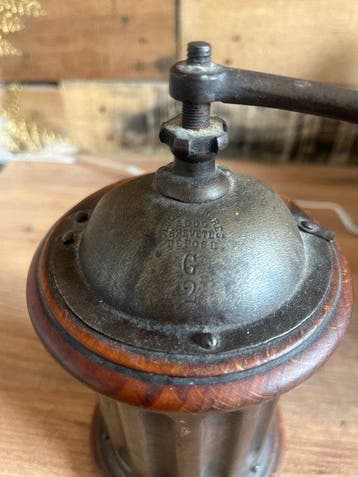 peugeot - Koffiemolen - Hout, Staal