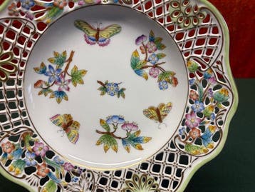 Herend - Assiette - Queen Victoria - Porcelaine - Assiette