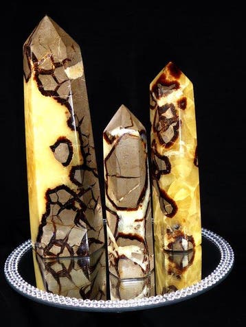 3× Septaria-obelisk met GELE calciet / Obelisk - Hoogte: 205