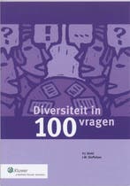 Diversiteit in 100 vragen 9789013058826 J.M. Stoffelsen, Verzenden, Zo goed als nieuw, J.M. Stoffelsen