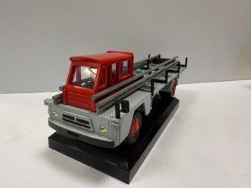 Dinky Toys 1:43 - Camion miniature - 885 - Camion Saviem, Nieuw