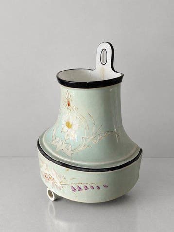 Liberty Fontein - Antique Belle Époque / Art Nouveau Ceramic, Antiek en Kunst
