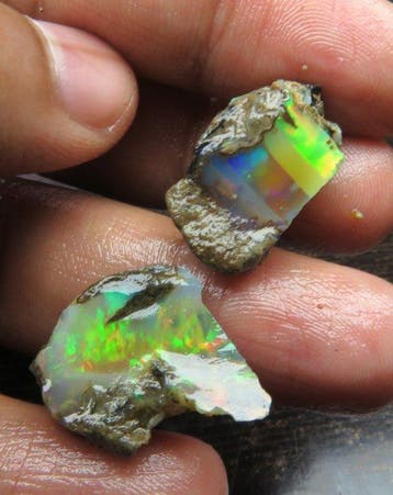 Partij natuurlijke Ethiopische Welo-opaal ruwe stenen, Verzamelen, Mineralen en Fossielen
