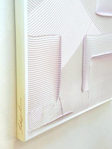 Sarah Schwarzl - Frequency PEARL (Frame included)