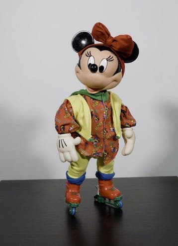 1 Toy - Disney Minnie Mouse “Minni Pattinatrice” - Large 55, Nieuw