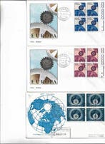 Italie 1958/2003 - 300 FDC italiens dont 100 enveloppes, Gestempeld