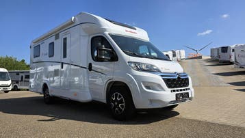 Dethleffs Just T7052 slechts 27090 km en twinbedden 29463, Caravans en Kamperen, Mobilhomes, 7 tot 8 meter, Dethleffs, L-zit, 7 tot 8 meter