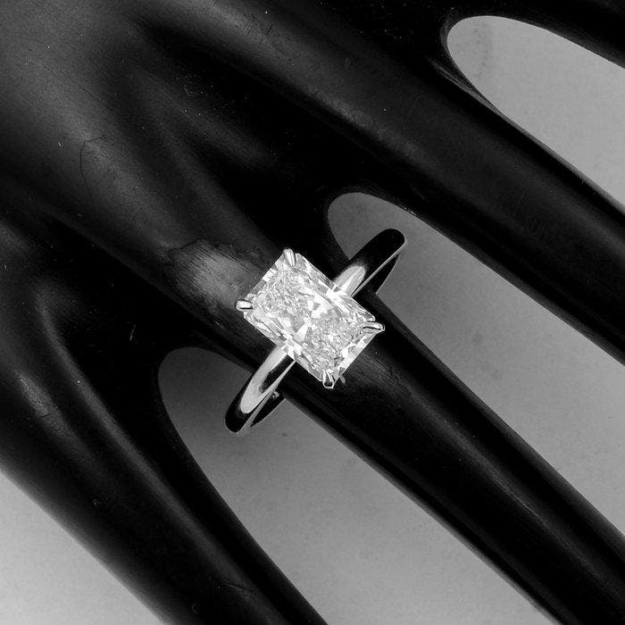 Zonder minimumprijs - Ring - 14 karaat Witgoud - 2.89ct. tw., Handtassen en Accessoires, Ringen