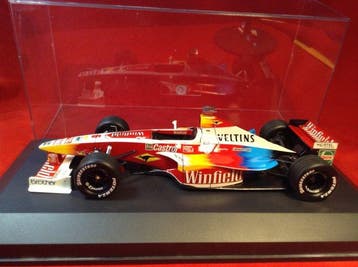 Studio 27 1:20 - Model raceauto - Williams Renault Supertec