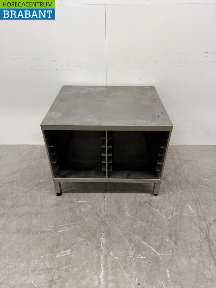 Four vapeur Rational en acier inoxydable sous châssis 85 cm, Articles professionnels, Horeca | Autre, Envoi