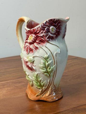 Onnaing - Kruik - Majolica