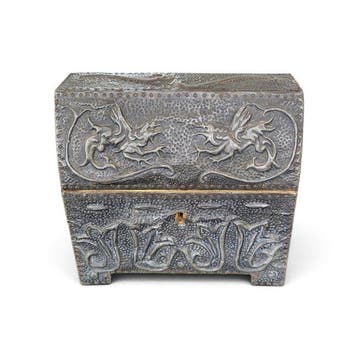 Boîte à bijoux - Bois, étain - Coffret reliquaire repoussé, Antiquités & Art
