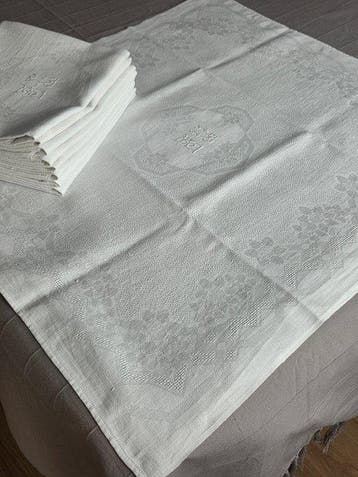 JV - Servet (9) - 70 cm - 63 cm, Antiek en Kunst