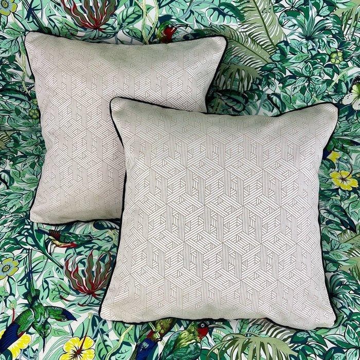 Hermès - Nieuwe set van twee - Kussen, Antiquités & Art, Tapis & Textile