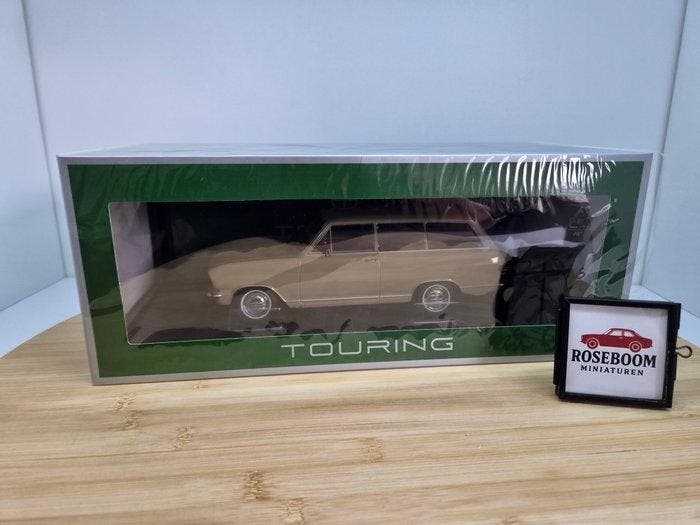 Touring Models 1:18 - Modelauto - Opel Kadett B Caravan, Hobby & Loisirs créatifs, Voitures miniatures | 1:5 à 1:12