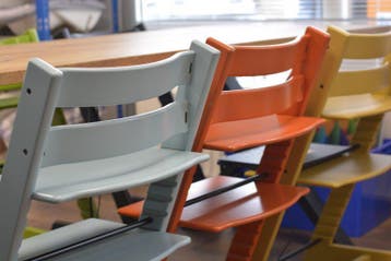 -25% GEBRUIKTEKINDERSTOELEN.BE Stokke Tripp Trapp | triptrap, Kinderen en Baby's, Verzenden, Zo goed als nieuw, Meegroeistoel