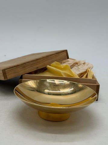 Beker - 24K Gold Plated - Verguld, Metaal - Sakébeker van, Antiquités & Art