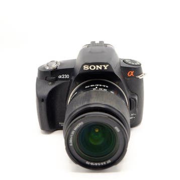 Sony A230 + Sony 18-70mm F3.5-5.6 (9125) Digitale camera, Nieuw