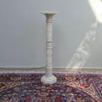 Kolom - 20e eeuw - tortiglione uitgehouwen