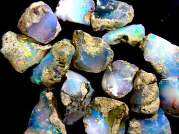 Geen reserve - Ct. 83,50 Topkleur Ethiopische opaal - Ruwe
