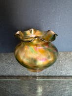 Art Nouveau Vase – Iridescent Art Glass - Europe, early 20th, Antiek en Kunst