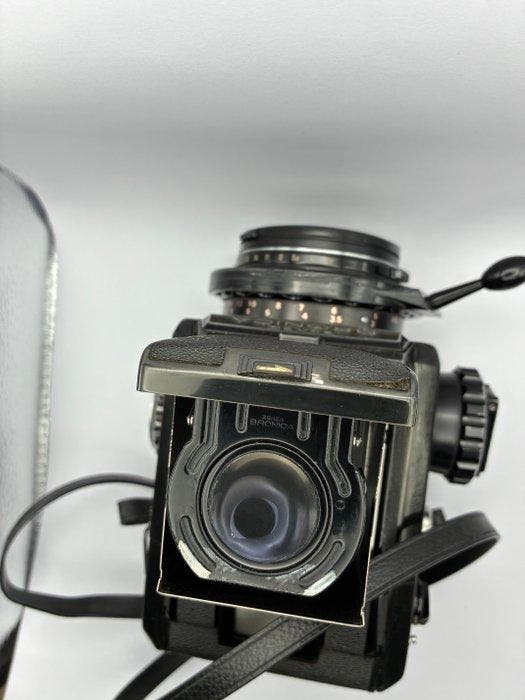 Bronica S2 + Nikkor-P 75mm + Respaldo extra+ anillo, Audio, Tv en Foto, Fotocamera's Analoog