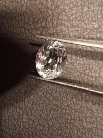 Natural White Topaz - oval faceted - 2.175 ct, Bijoux, Sacs & Beauté, Accessoires Autre, Verzenden