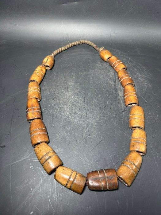 collier - DR Congo (Zonder minimumprijs), Antiek en Kunst, Kunst | Niet-Westerse kunst