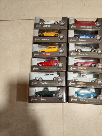 Welly 1:6 - Modelauto (24) - Lotus trabant Mini Cooper VW -, Nieuw