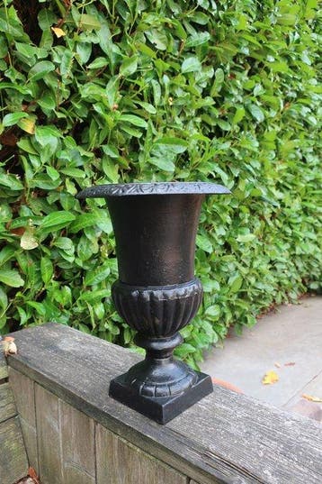 Jardinière - Gietijzer, Antiek en Kunst