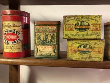 Themacollectie - Lot de 19 anciennes boîtes en métal