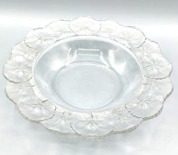 Lalique France - Schotel - Grand Plat « Honfleur » Décoré de