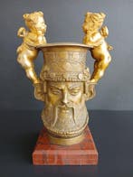 Vase à double anse - Bronze