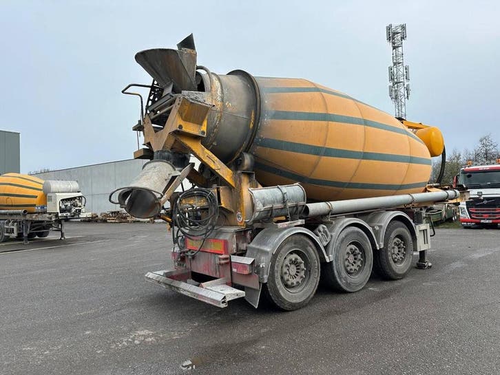 Veiling: Betonmixer MOL M12 2012, Zakelijke goederen, Machines en Bouw | Overig, Ophalen