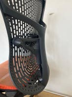 50x Herman Miller Mirra 2 Urban Orange Bureaustoel - Refurb, Verzenden, Oranje, Zo goed als nieuw, Bureaustoel