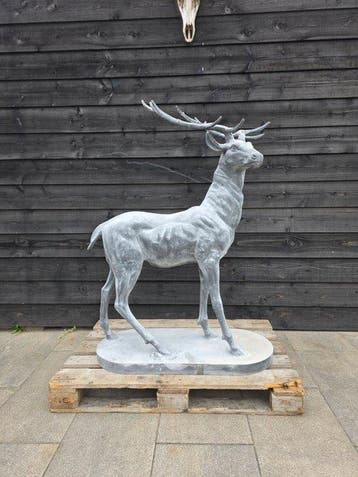 Beeld, XL Deer - 140 cm - Gietijzer - 2026