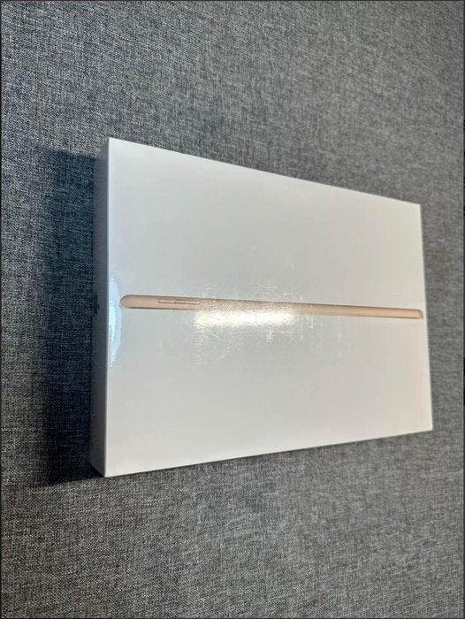 Apple iPad 5 Gen 32 Giga Gold - New - Computer - In, Games en Spelcomputers, Spelcomputers | Overige Accessoires