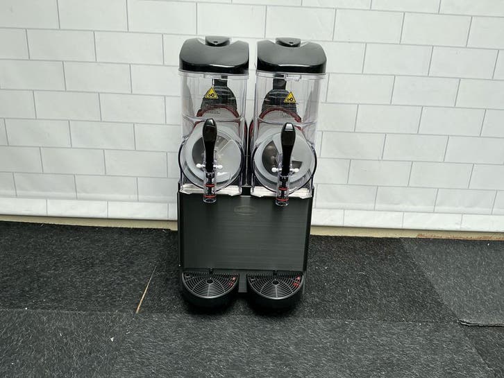 Slush Machine 2X12L, Zakelijke goederen, Horeca | Keukenapparatuur, Nieuw in verpakking, Koelen en Vriezen, Ophalen of Verzenden